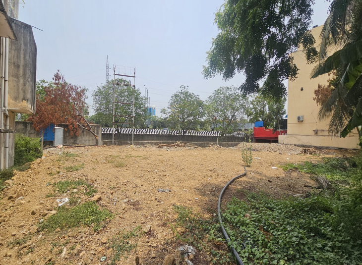 4800 Sq.Ft, Commercial Land for sale in Velachery