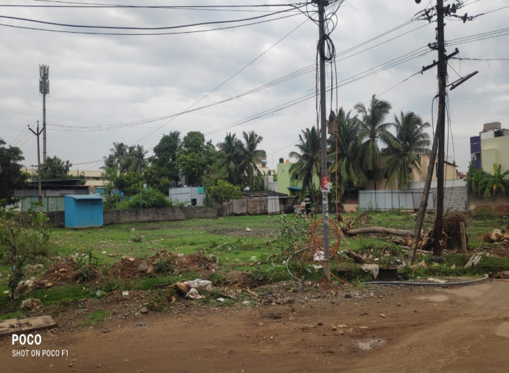 Commercial Property for sale in Manjampakkam