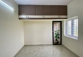 2 BHK flat for sale in Porur