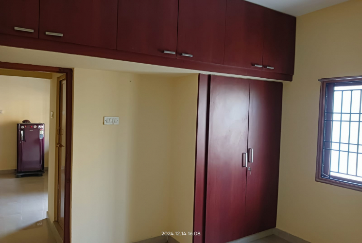 1359 Sqft, 3 BHK Apartments Flats in Iyyappanthangal For Rent