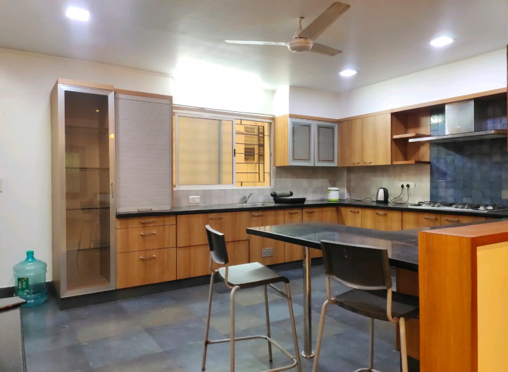 3115 Sq.Ft, 5 BHK Residential Apartment