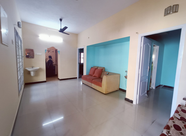 950 Sq.Ft, 2 BHK Independent House / Villa