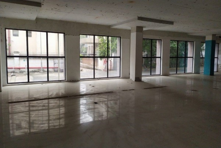 8000 Sq.Ft,  Commercial Office / Space