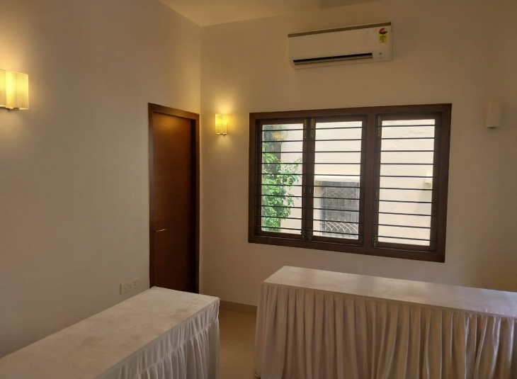 1900 Sq.Ft, 3 BHK Residential Apartment